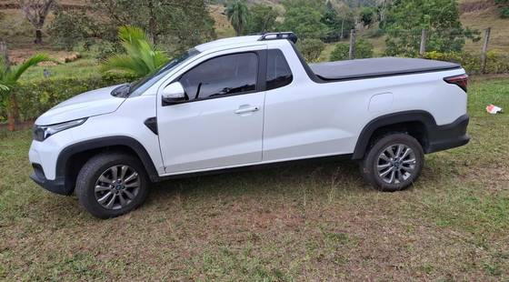 FIAT STRADA 1.3 FIREFLY FLEX FREEDOM CS MANUAL